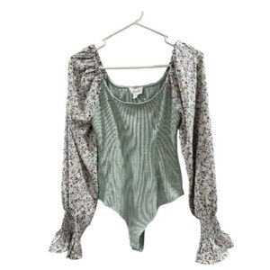 Heyson Ribbed Floral Sleeve Bodysuit Size S